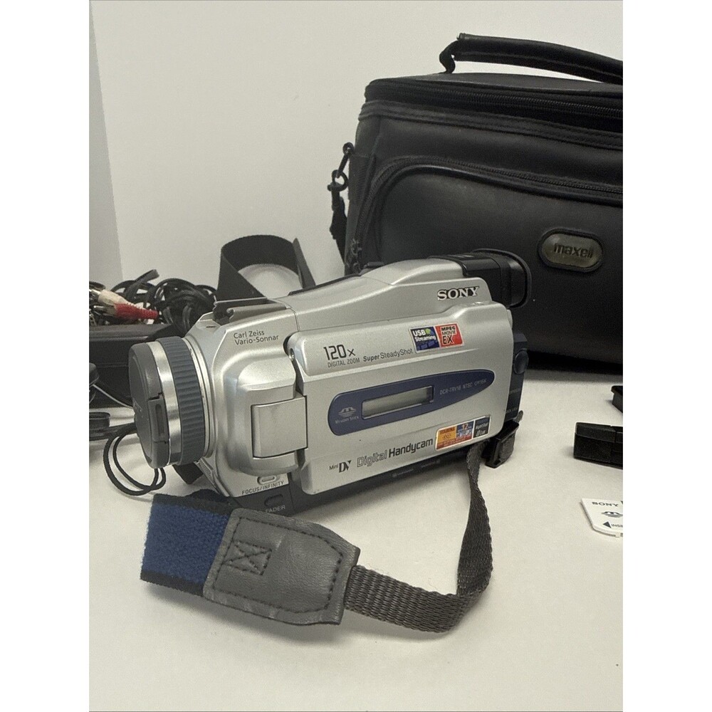 Sony Handycam DCR-TRV18 Silver Camcorder Video Camera MiniDV